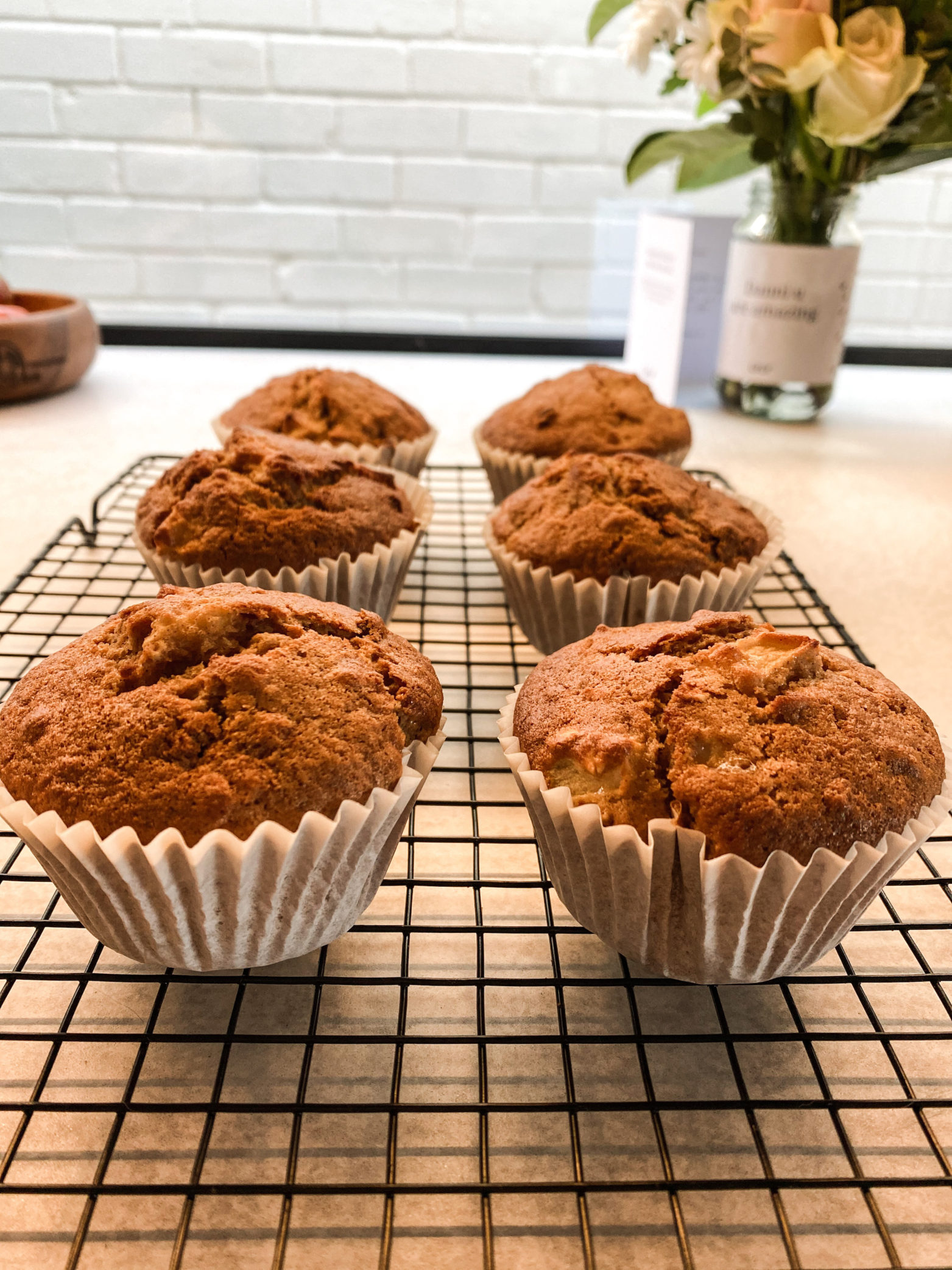 apple, sultana &amp; oat muffins - The Figure Life